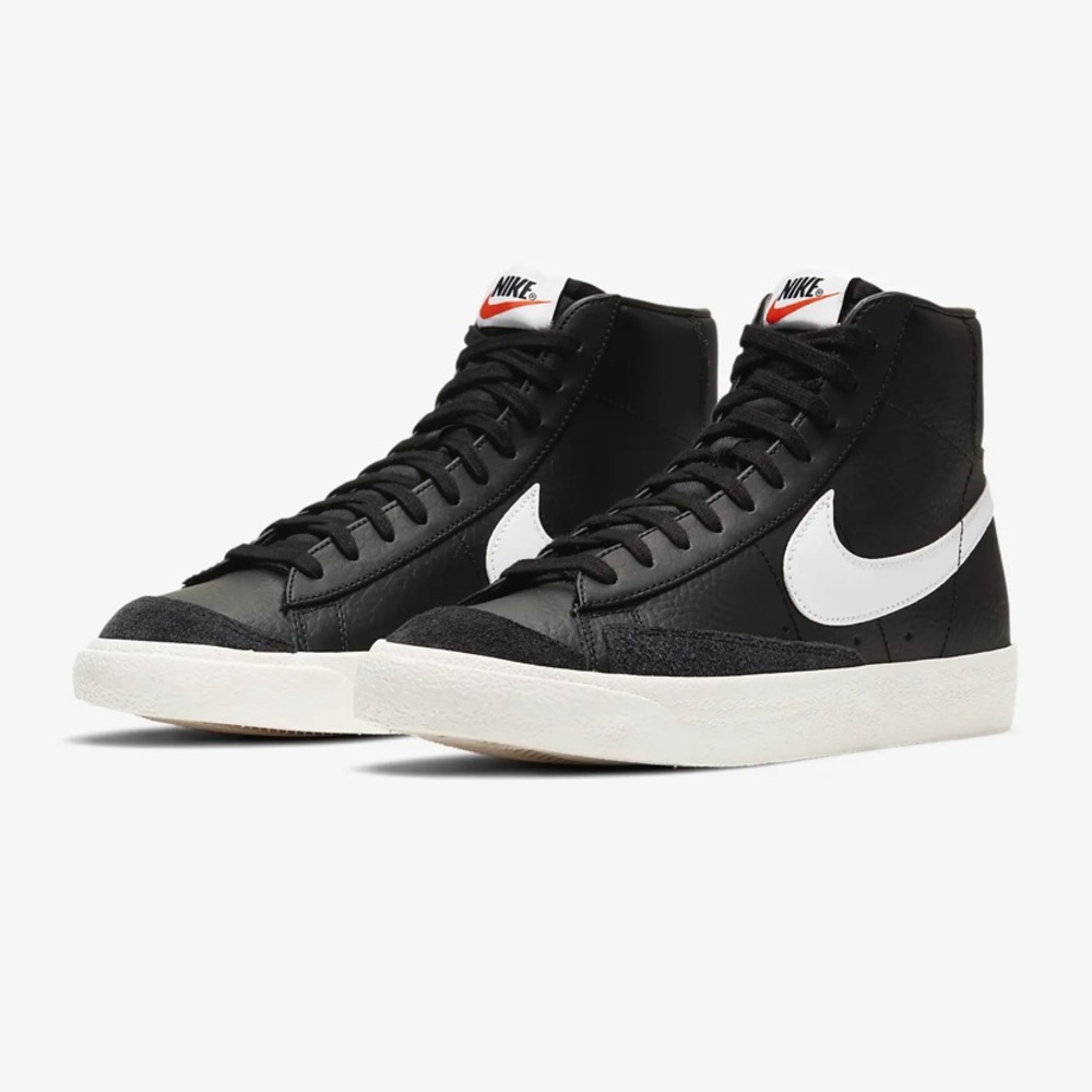 Black Nike Blazers